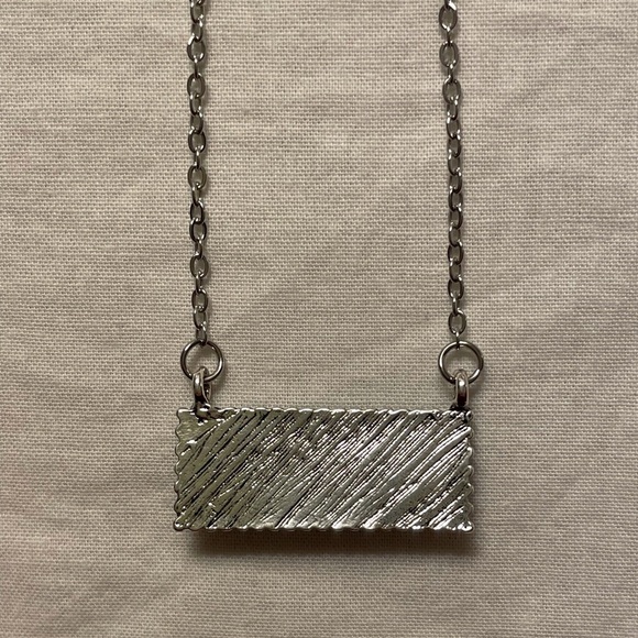 Faux Turquoise Bar Necklace - Picture 6 of 10